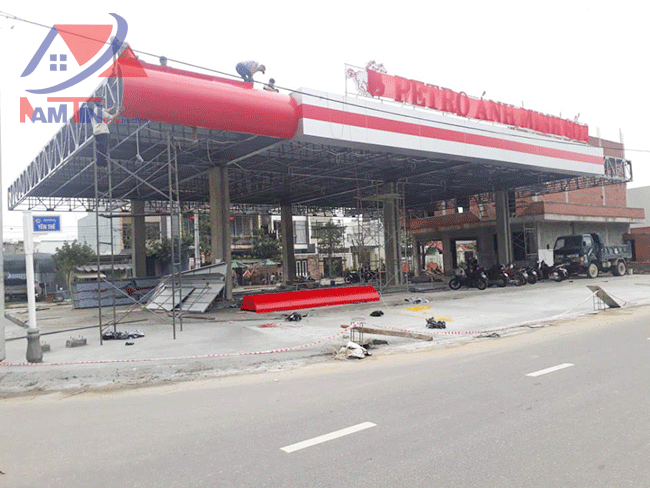 xây-cây-xăng-14.gif