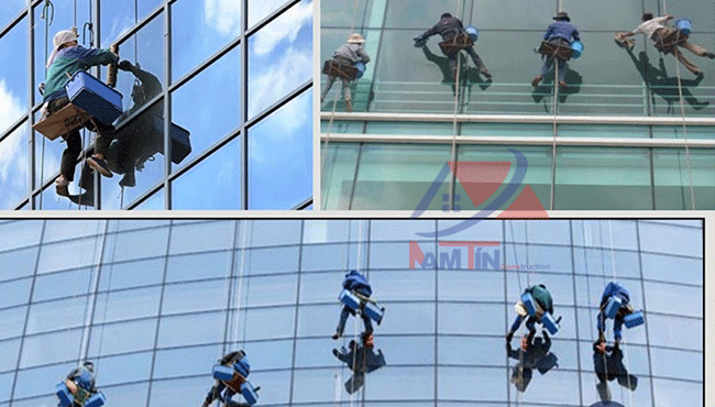 lau-kính-tòa-nhà-12 nhận-lau-kính-tòa-nhà-12