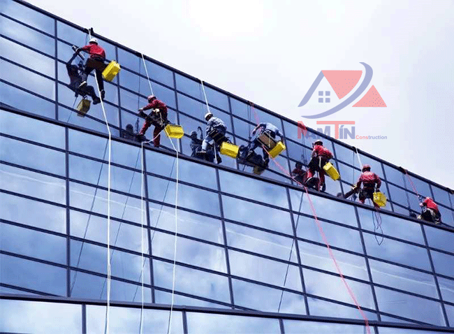 lau-kính-tòa-nhà-15 nhận-lau-kính-tòa-nhà-15