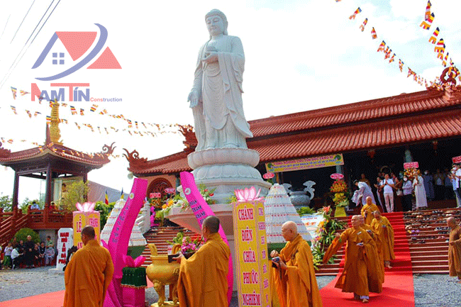 x&acirc;y-nh&agrave;-ch&ugrave;a-3